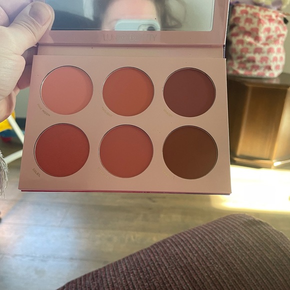 Blush palette - Picture 2 of 2